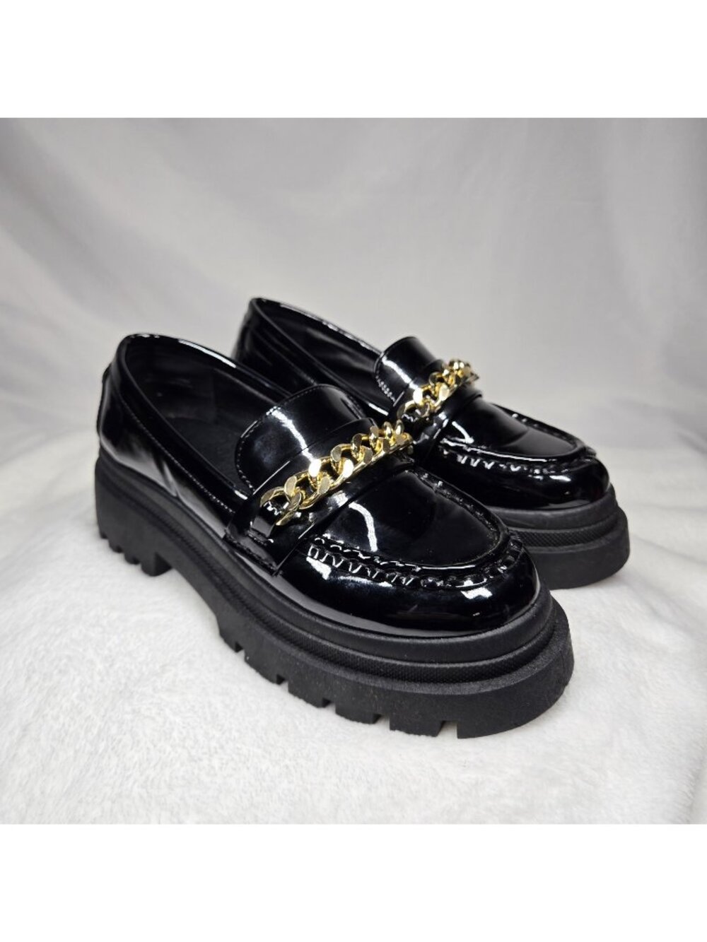 Forever 21 Black Chunky Platform Loafers Gold Chain Women's Size 12 Goth Preppy